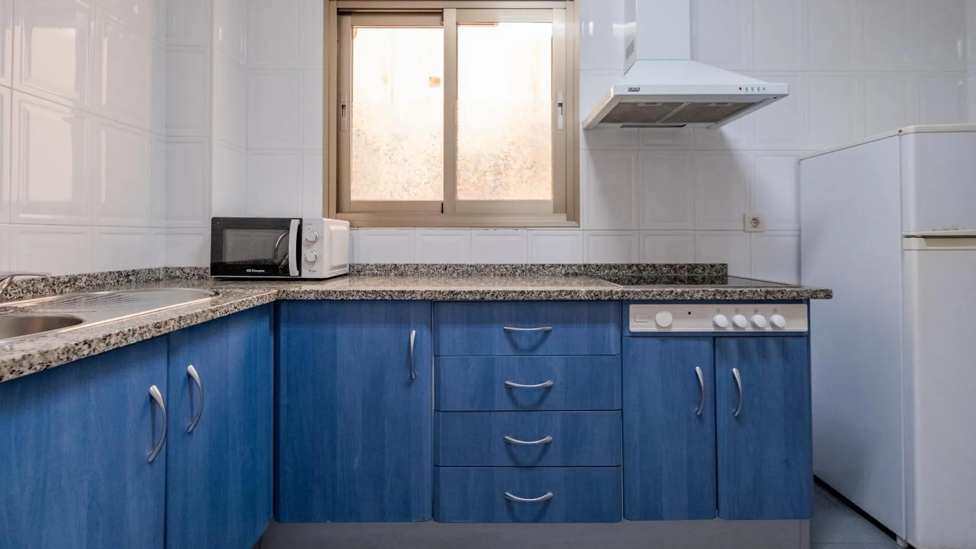 Apartamentos Proamar Torre Del Mar
