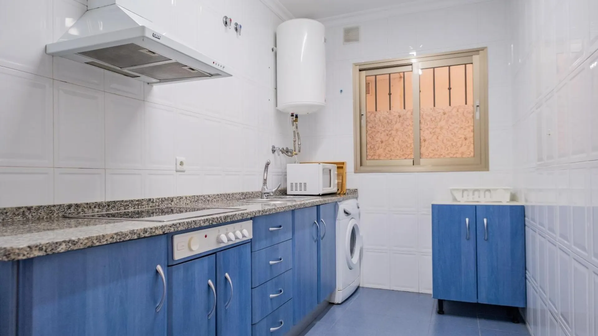 Apartamentos Proamar Torre Del Mar