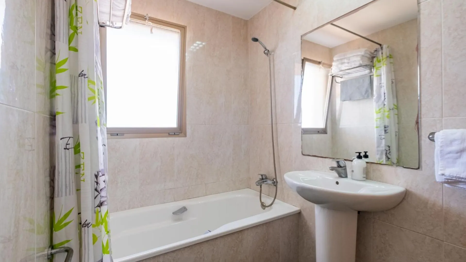 Apartament Apartamentos Proamar Torre Del Mar Hiszpania